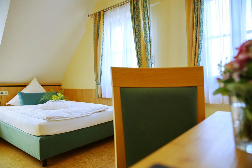 Landhotel Villa Moritz Garni Oberahr Luaran gambar