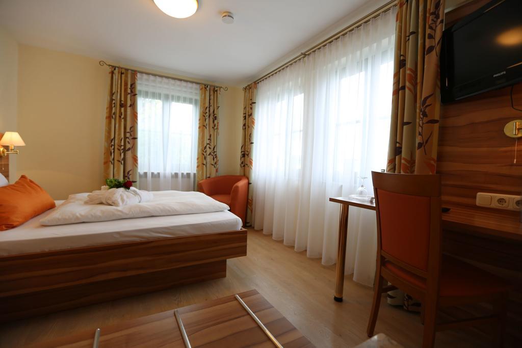 Landhotel Villa Moritz Garni Oberahr Luaran gambar