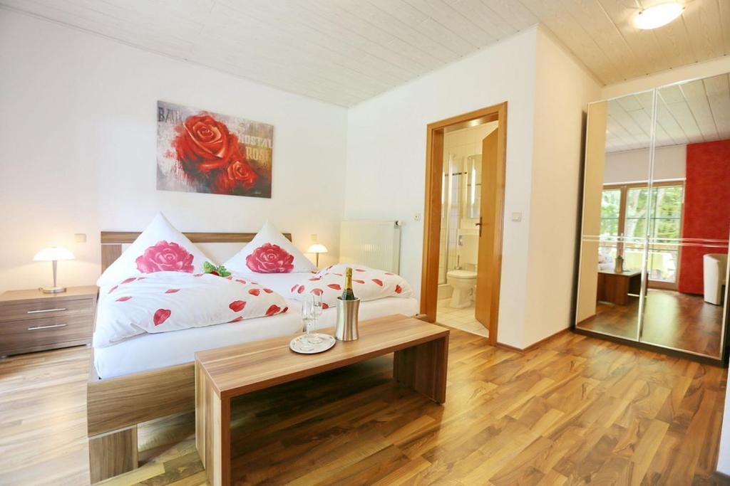 Landhotel Villa Moritz Garni Oberahr Bilik gambar