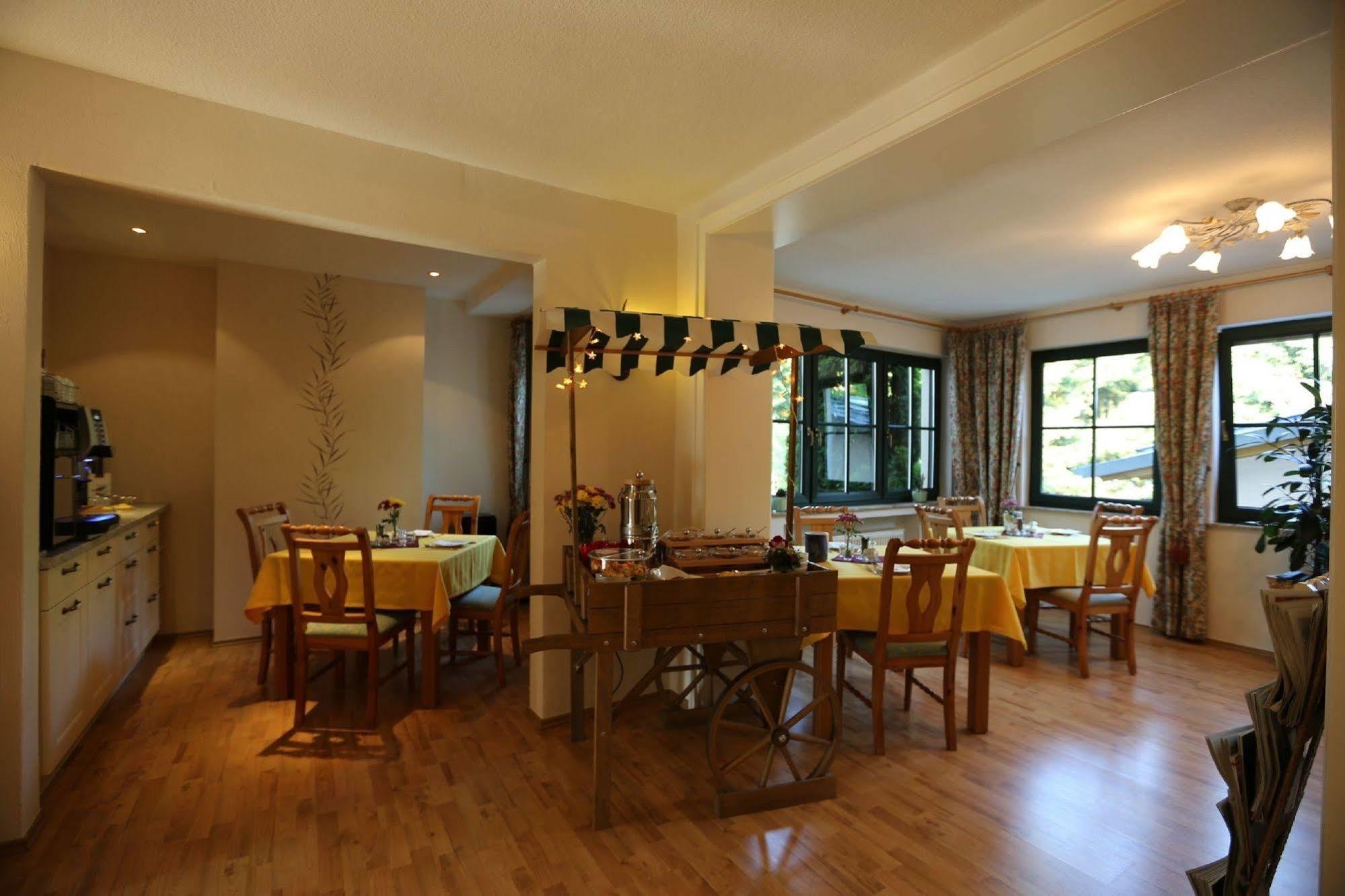 Landhotel Villa Moritz Garni Oberahr Luaran gambar